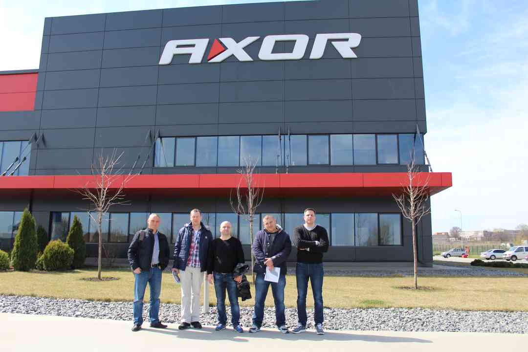 Представители оконных производств из Молдовы посетили завод AXOR INDUSTRY