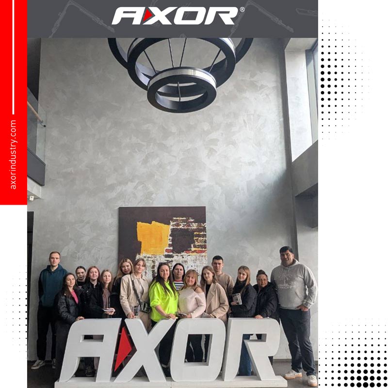Екскурсія заводом AXOR для команди Екіпаж
